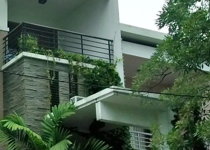 Arsitektur Rumah Pondok Indah _ Heru 2 villa3_b